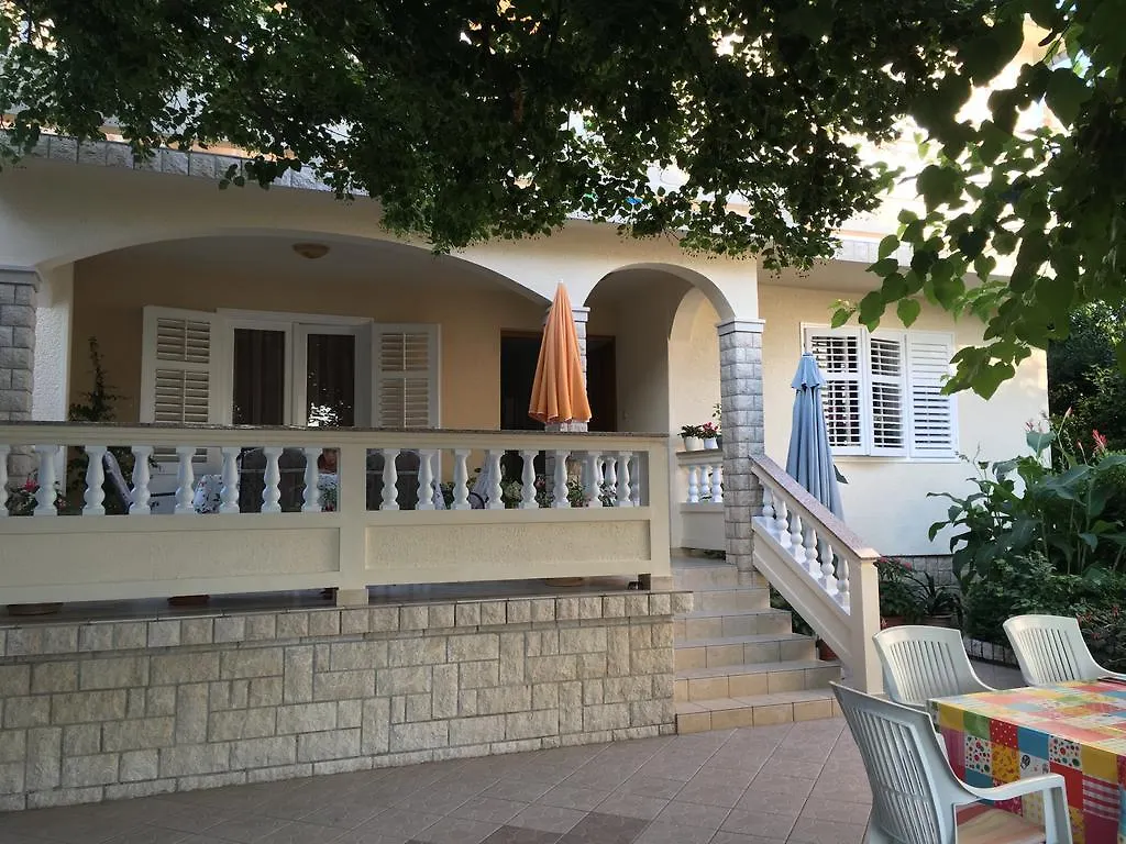Apartment Biserka Barbat na Rabu 0*,  Croatia