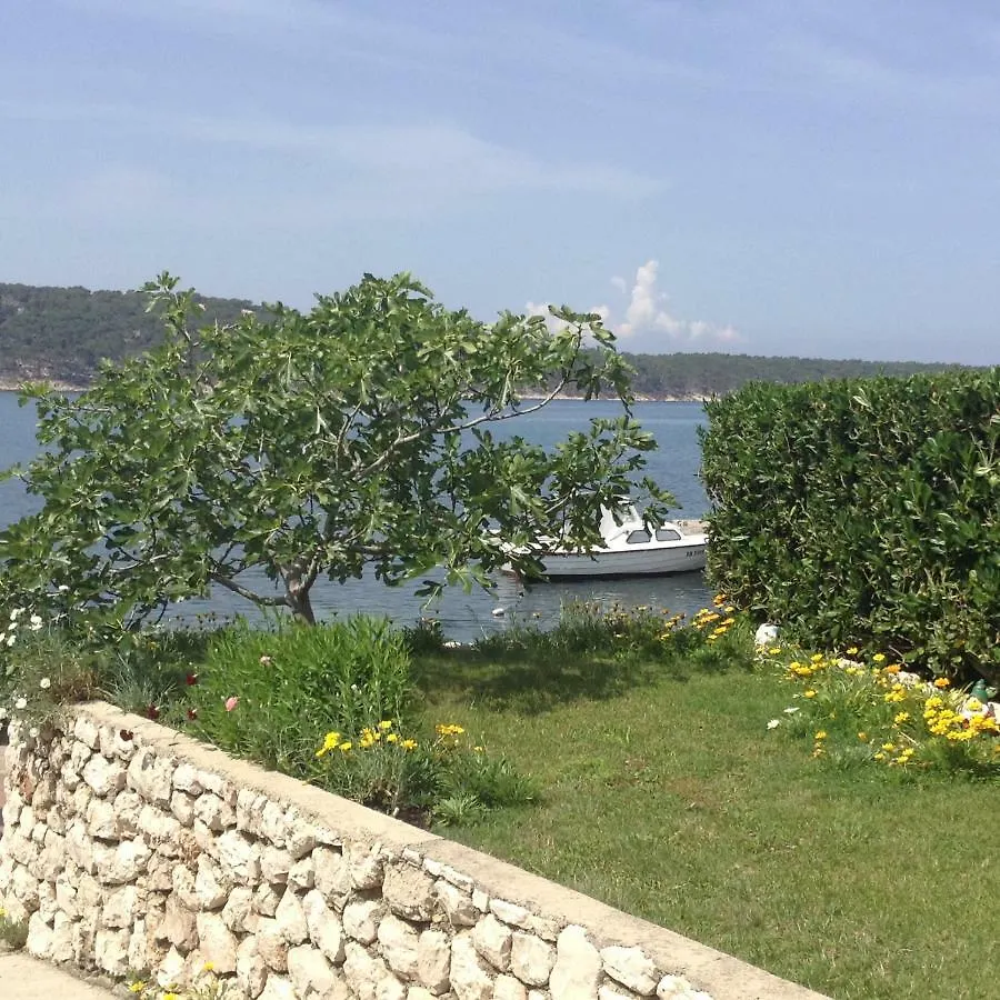 Apartment Biserka Barbat na Rabu Croatia
