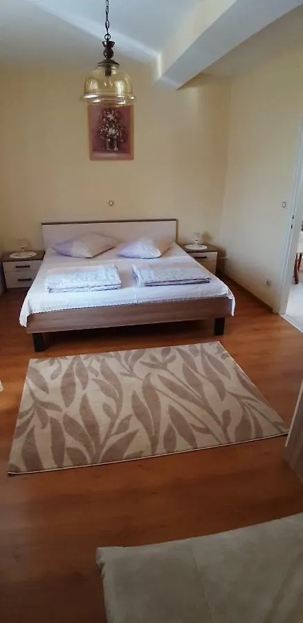 Apartment Biserka Barbat na Rabu