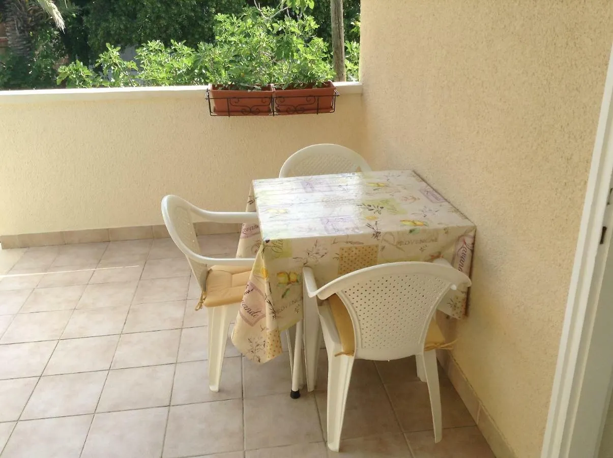 Apartment Biserka Barbat na Rabu